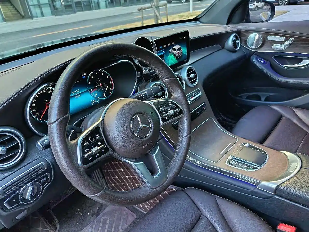 Mercedes-Benz GLC 2022 Facelift GLC 300 L 4MATIC Dynamic Collector's Edition фото 16
