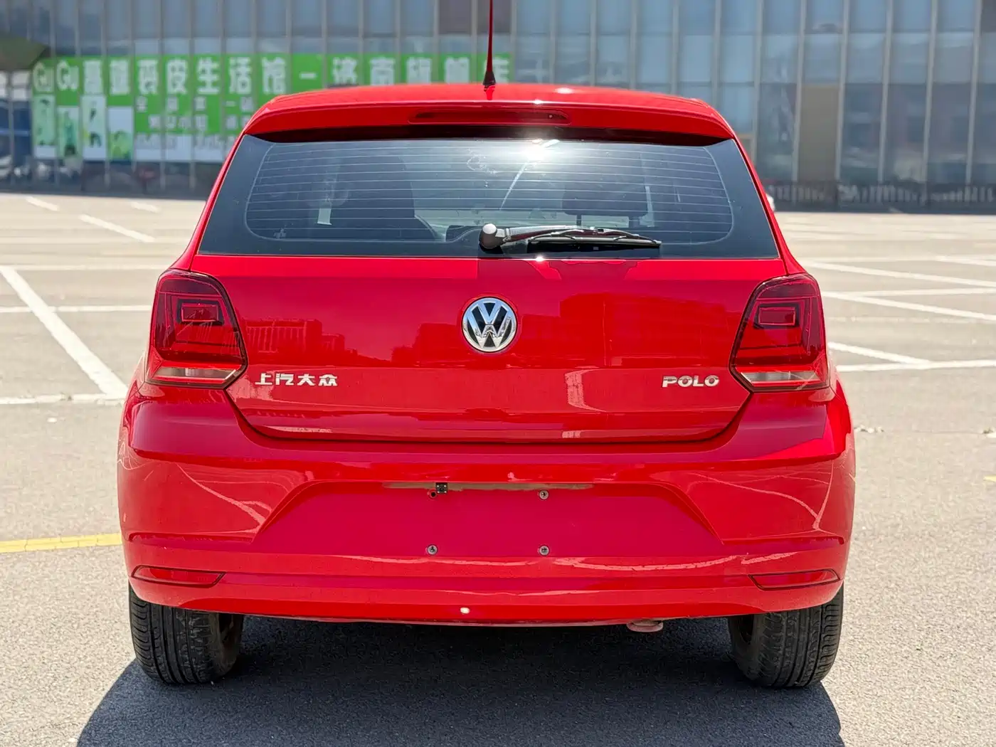 Volkswagen Polo 2016 1.4L Automatic Trend фото 8