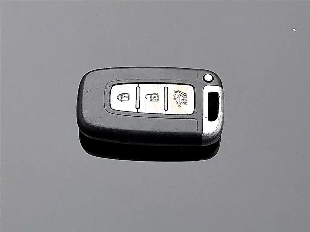 Hyundai Langdong 2012 1.8L Automatic Premium фото 19