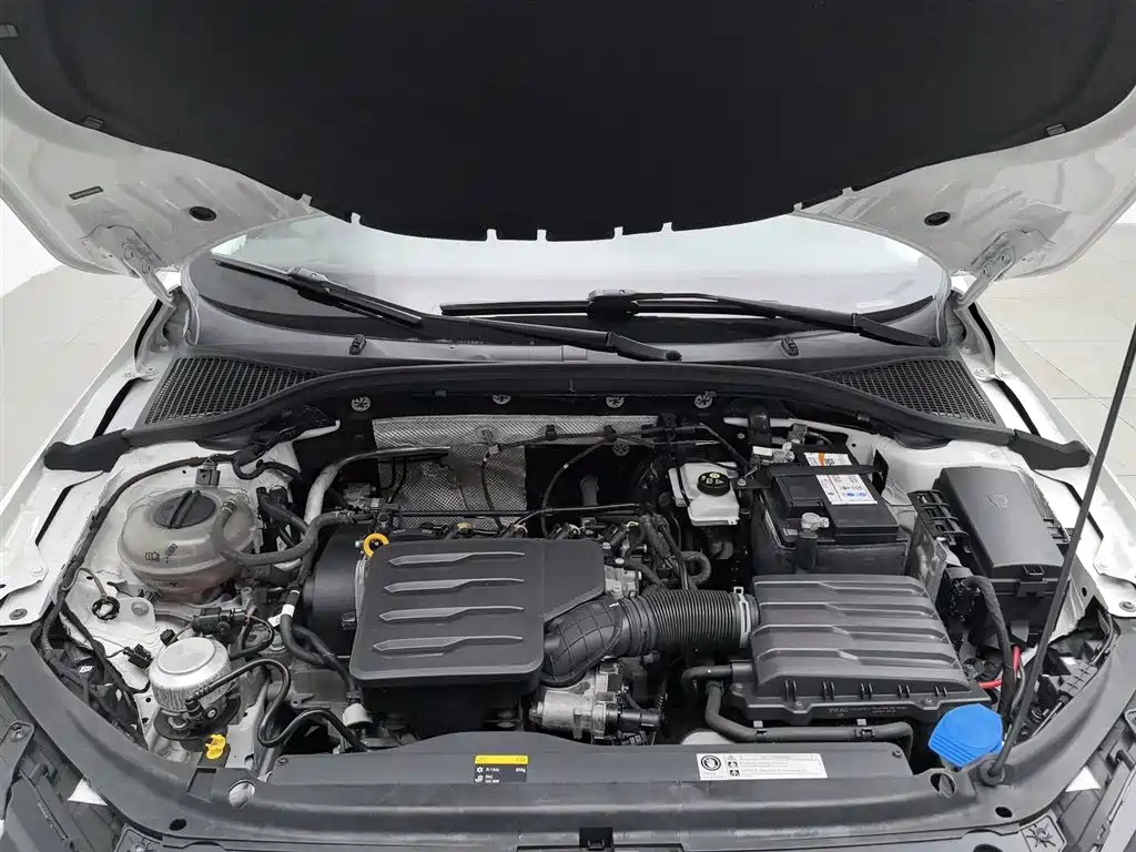 Škoda Octavia 2019 1.5L Automatic Smart Luxury China VI фото 6
