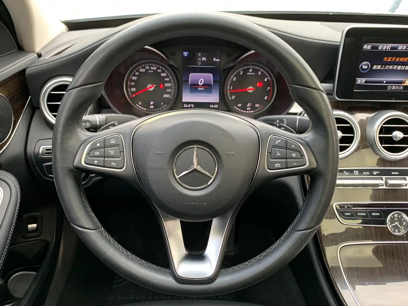 Mercedes-Benz C-Class 2016 C 200 L фото 7