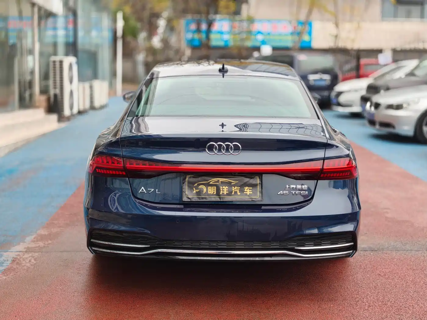 Audi A7L 2024 45TFSI S-line Dream Edition Crystal Package фото 3
