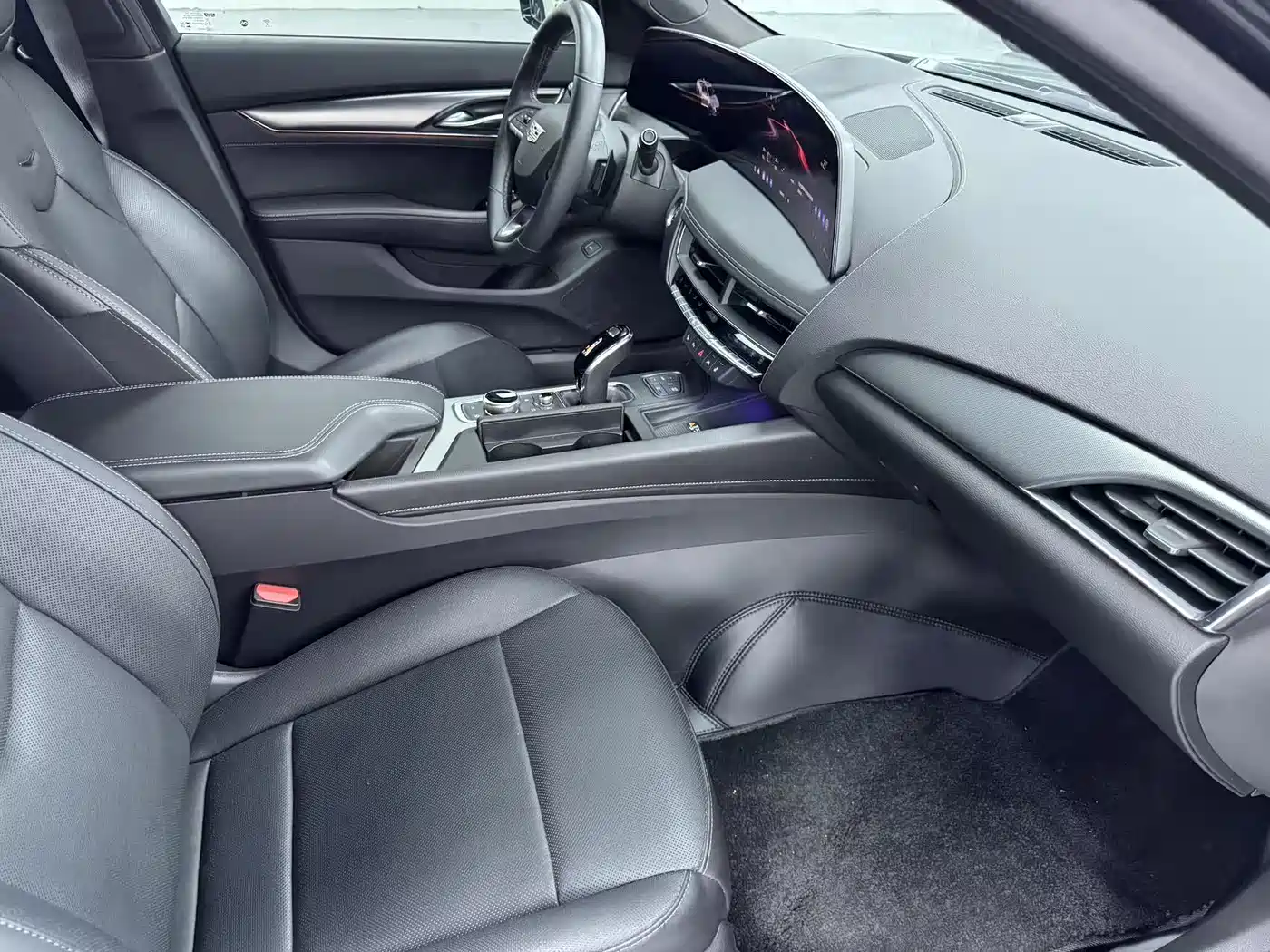 Cadillac CT5 2024 28T Luxury Model Pro фото 11