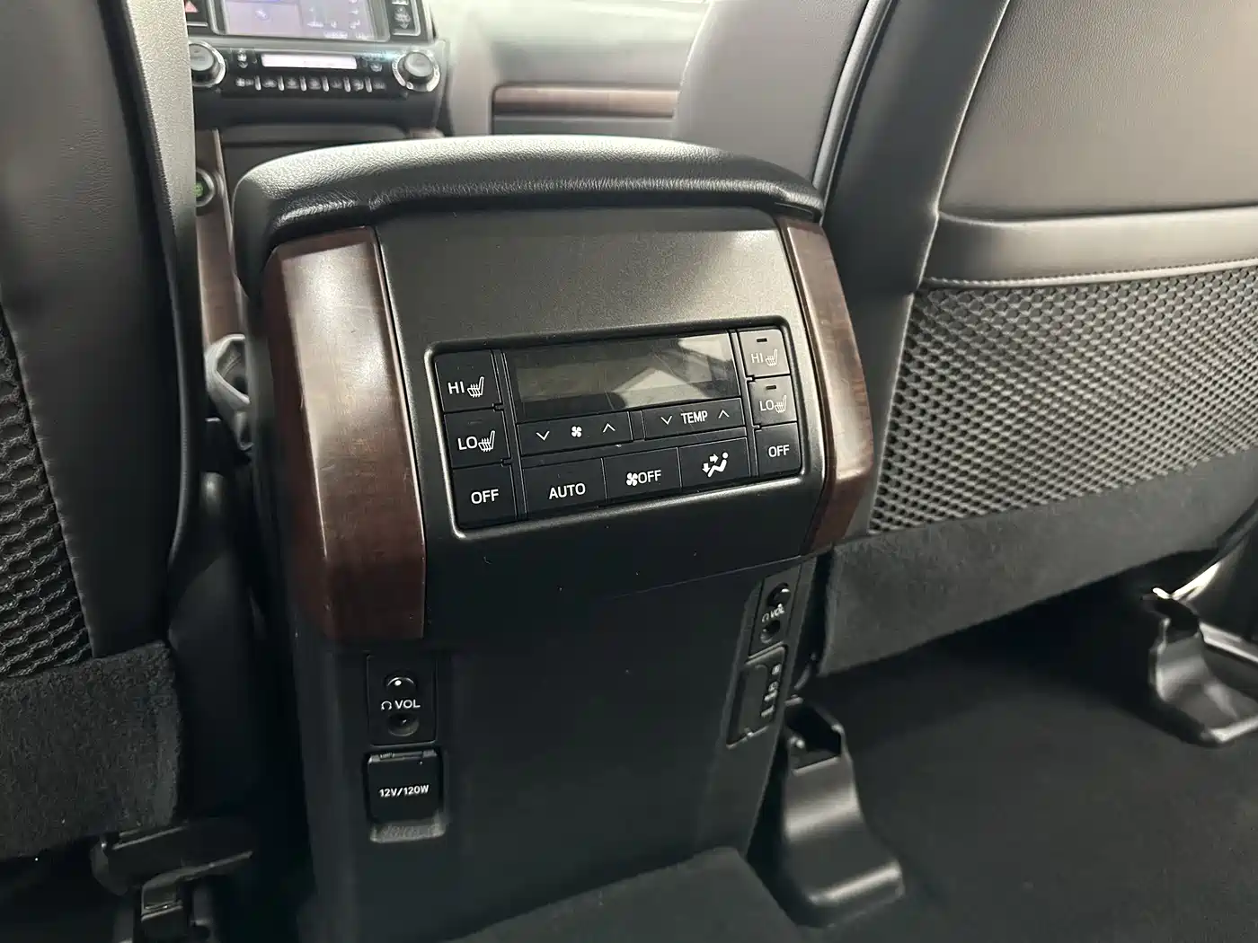 Toyota Prado 2016 3.5L Auto TX-L NAVI фото 24