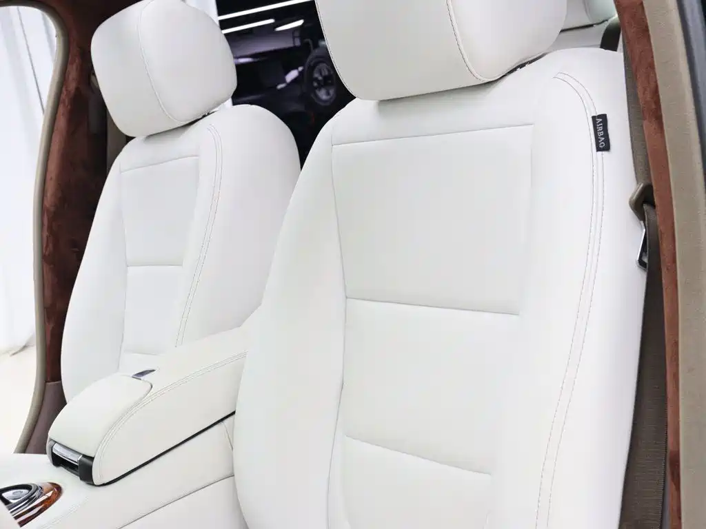 Jaguar XJ 2007 2005 Model XJ6L 3.0