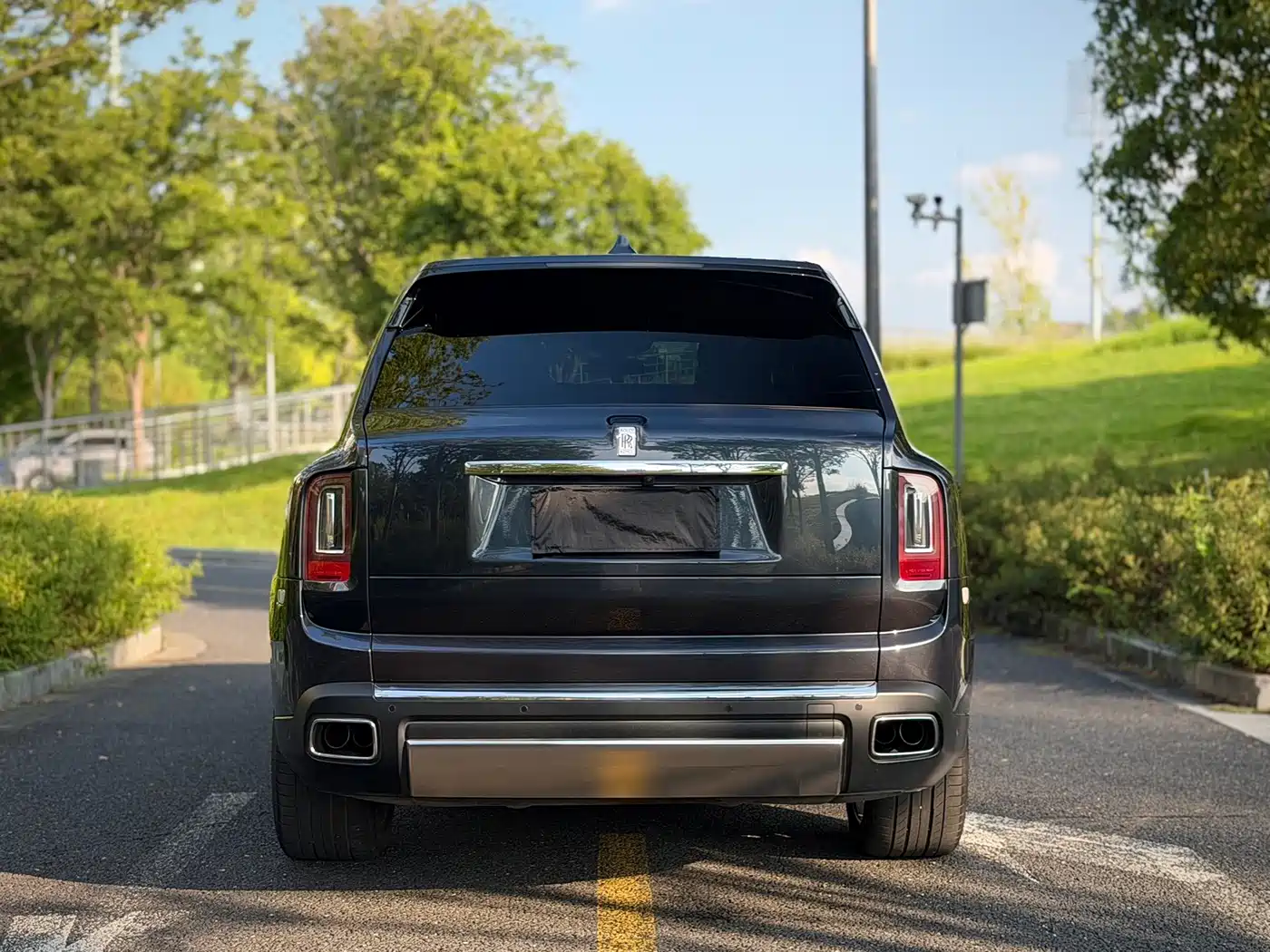 Rolls-Royce Cullinan 2019 2018 5-Seater Version
