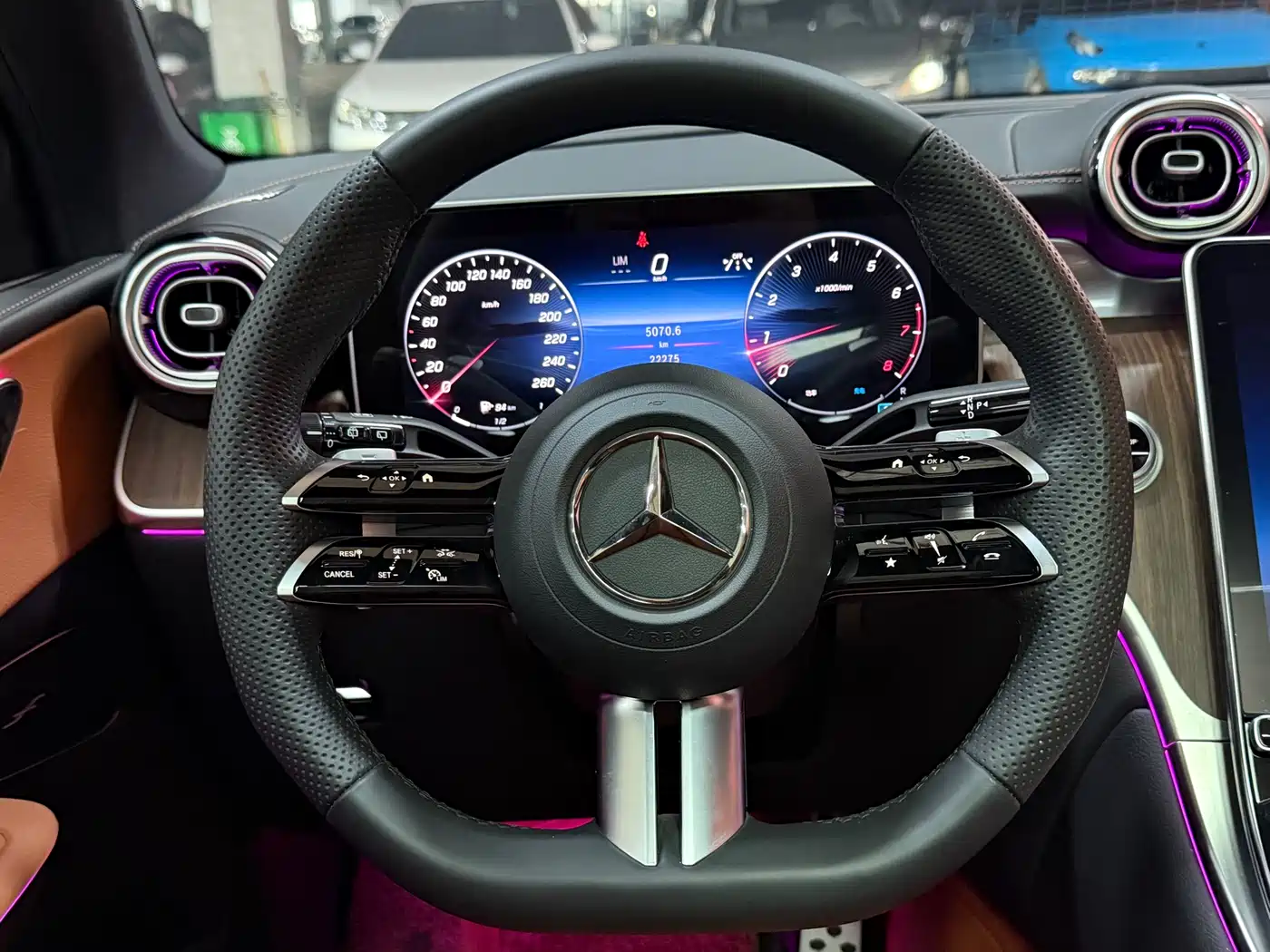 Mercedes-Benz GLC 2024 Facelift GLC 300 L 4MATIC Sport 7-seater фото 16