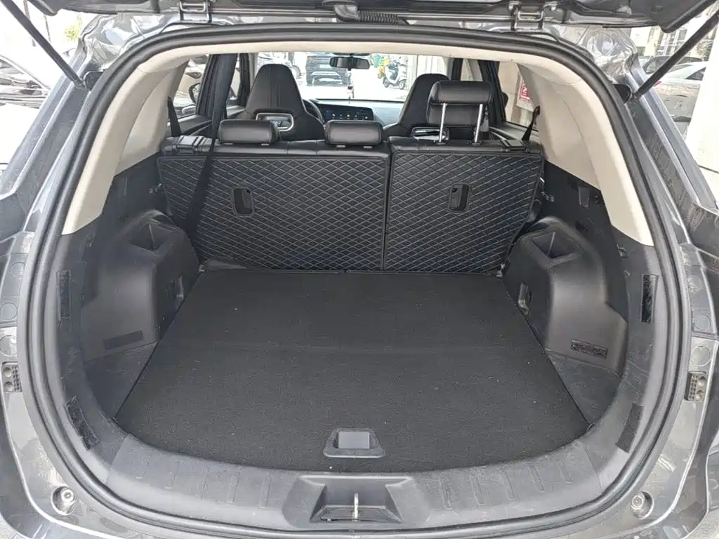 Фото 19 - Changan CS75 PLUS