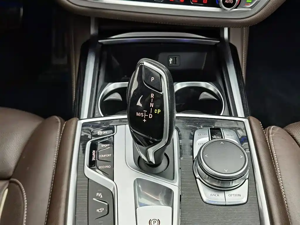 BMW 7 Series 2018 730Li Premium Type M Sport Package фото 13