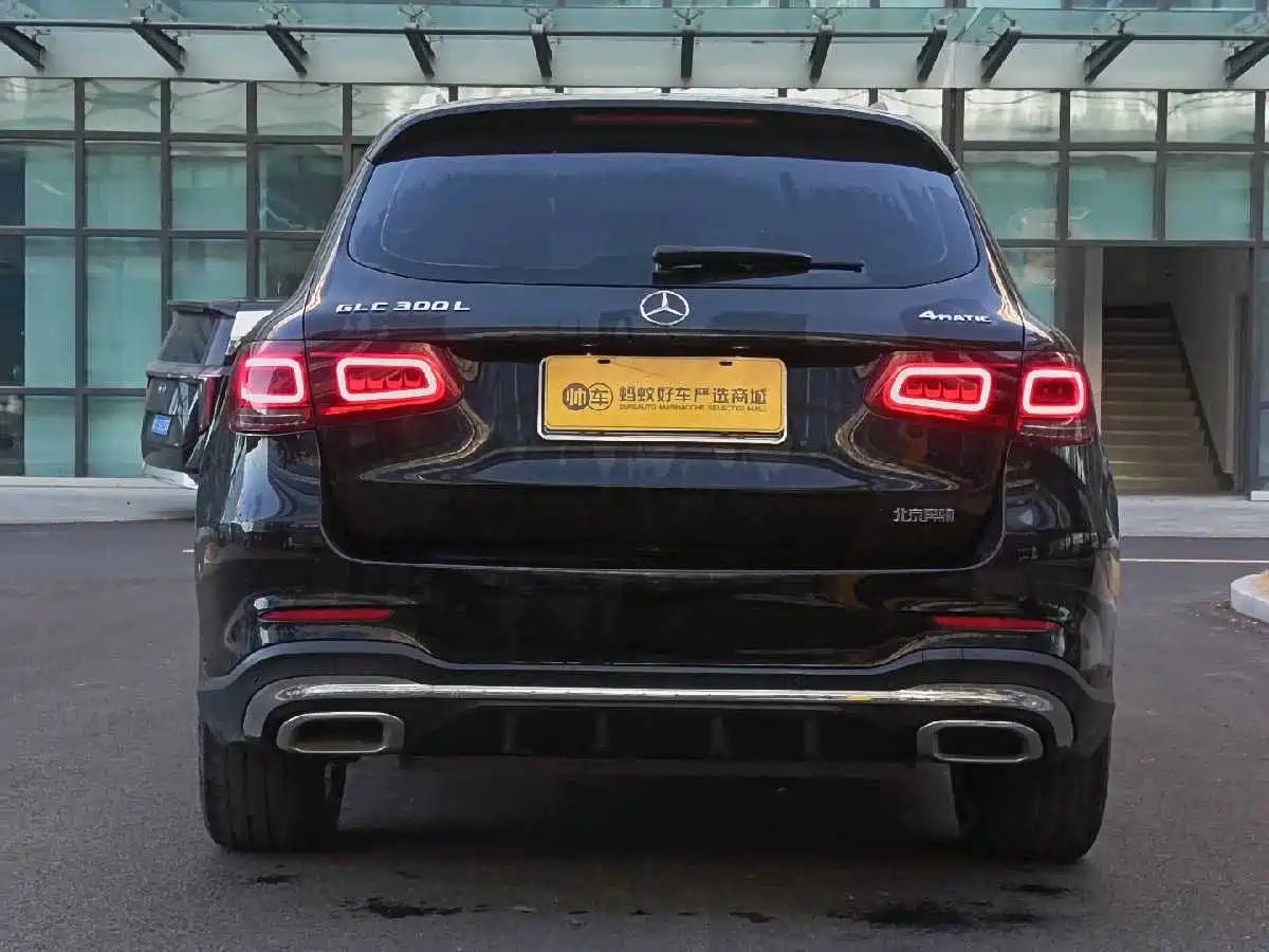 Mercedes-Benz GLC 2022 Facelift GLC 300 L 4MATIC Dynamic Collector's Edition фото 5