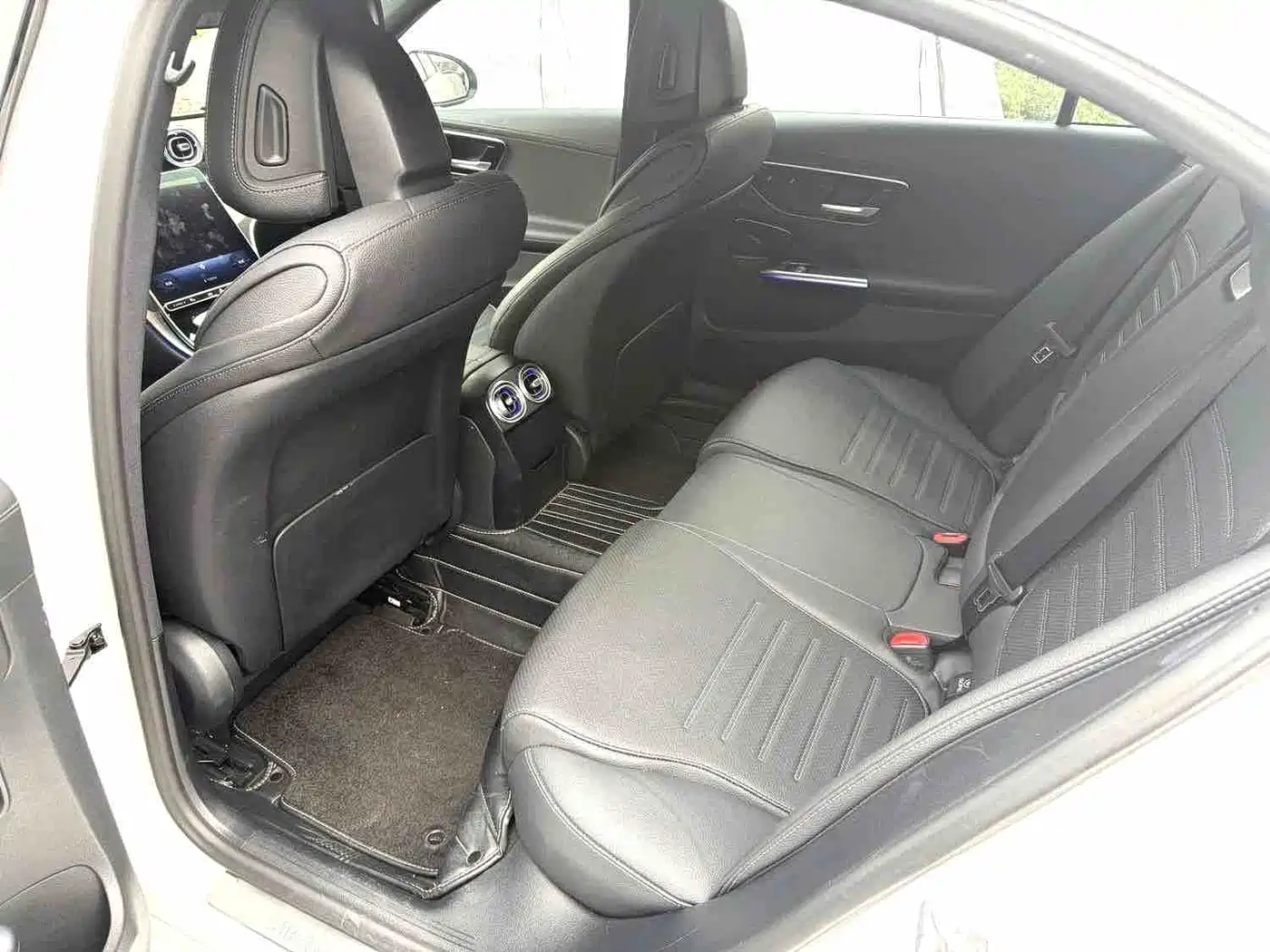 Mercedes-Benz C-Class 2023 C 260 L Sport фото 5