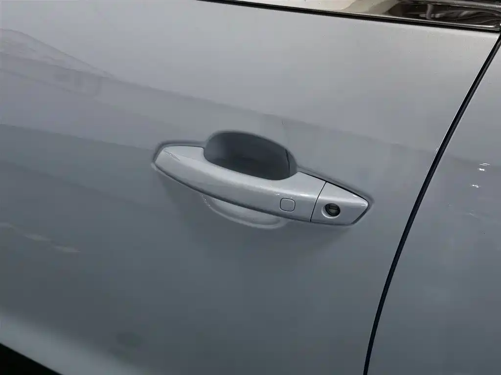 BYD Qin PLUS 2025 DM-i Smart Drive 55KM Leader фото 18