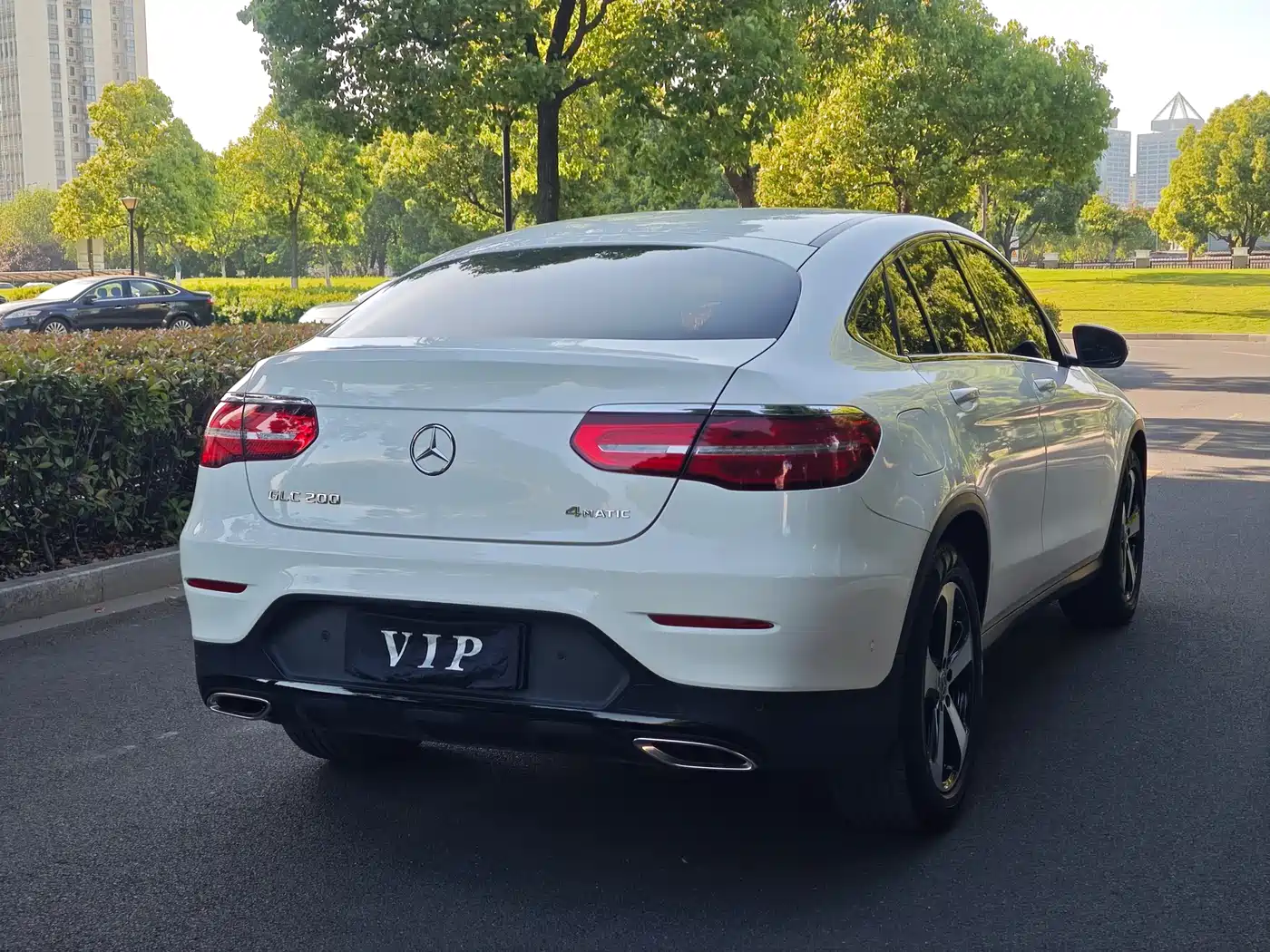 Mercedes-Benz GLC Coupe 2017 GLC 200 4MATIC Coupe SUV фото 22
