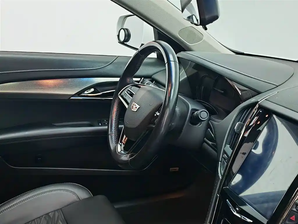 Cadillac ATS-L 2017 28T Technology фото 22