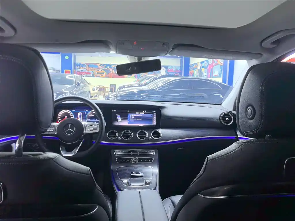 Mercedes-Benz E-Class 2019 E 300 L Sport Fashion фото 18