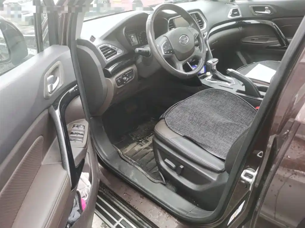 GAC Trumpchi Trumpchi GS4 2015 200T G-DCT Luxury Edition фото 14