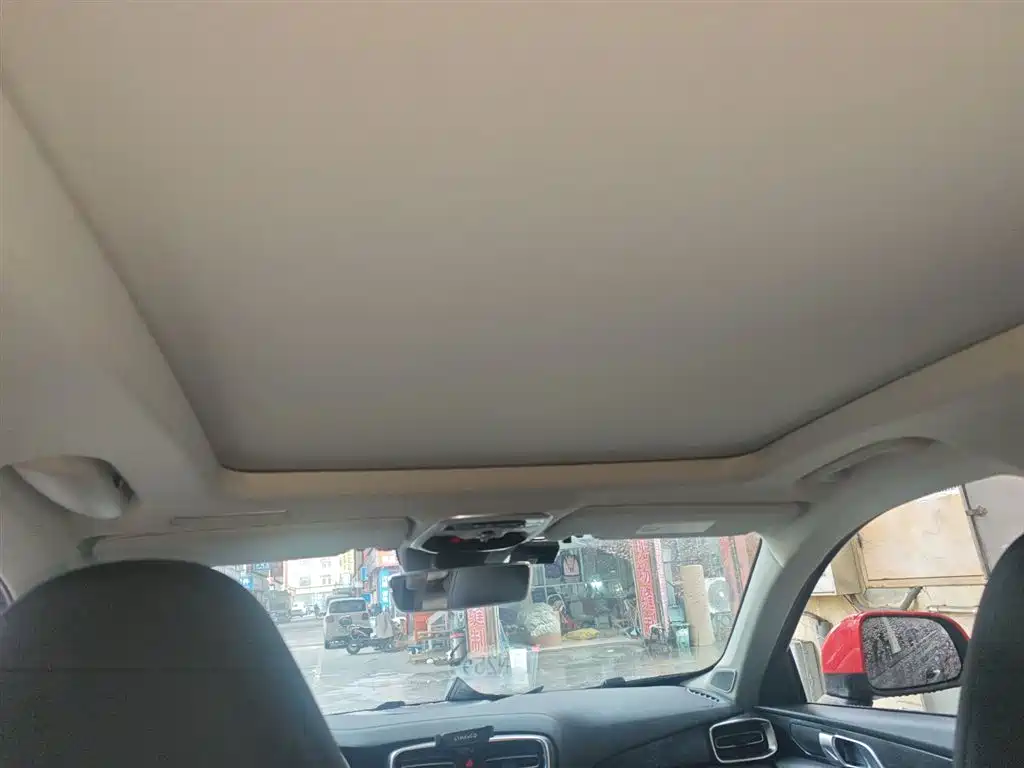 Lynk & Co 01 EM-P 2019 1.5T PHEV Power Pro China VI фото 18