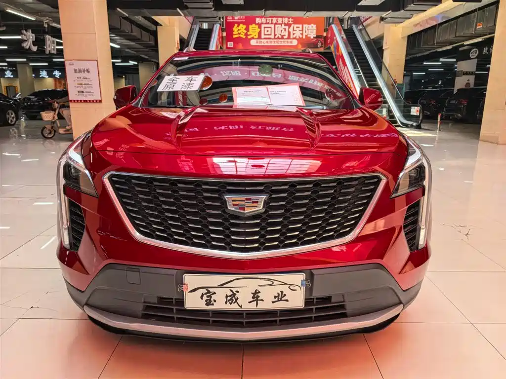 Cadillac XT4 2021 28T FWD Luxury Edition фото 2