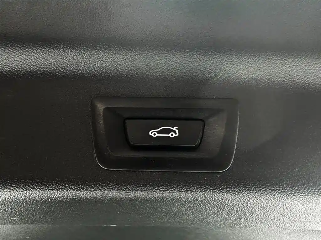 BMW X1 2023 sDrive20Li X Design Package фото 18
