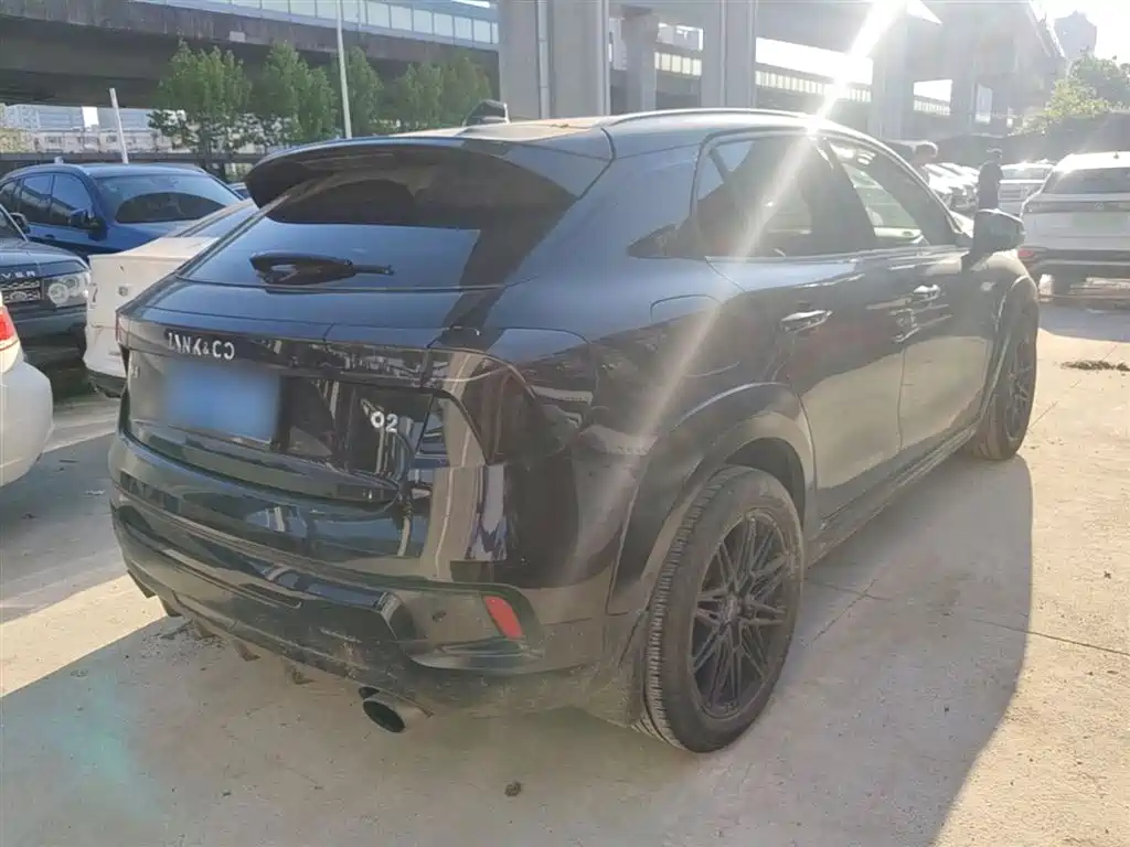Lynk & Co 02 2018 1.5T DCT 2WD Power Pro Edition China V фото 5