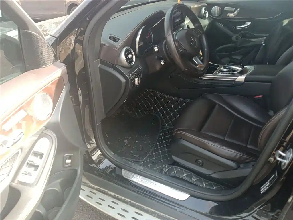 Mercedes-Benz GLC 2019 Facelift GLC 300 L 4MATIC Dynamic фото 12