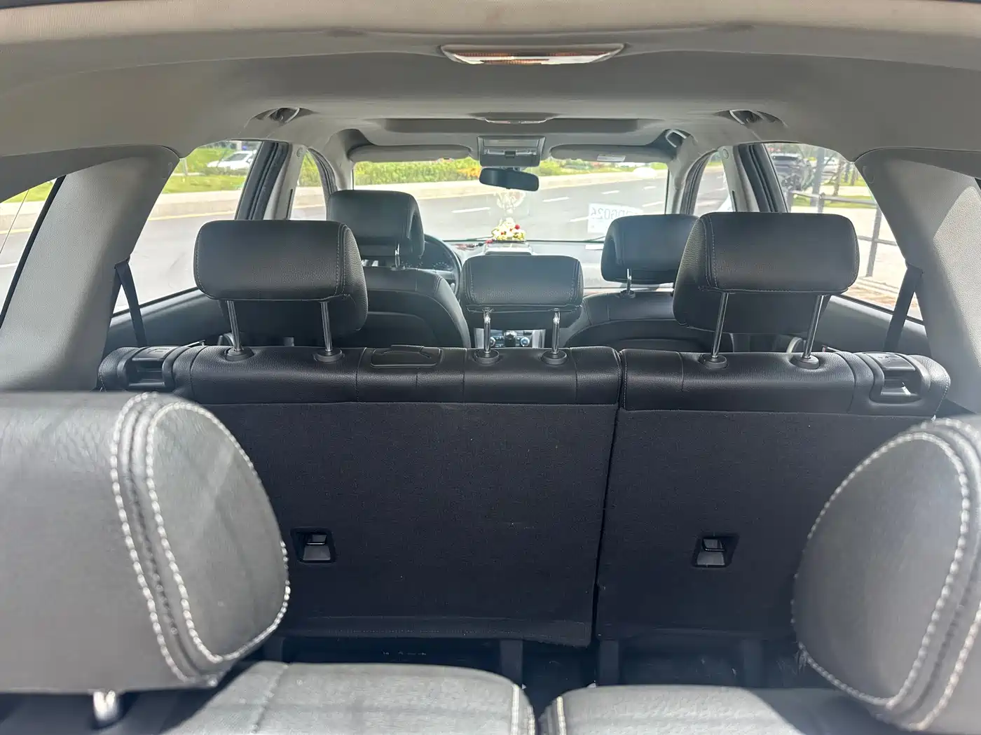 Chevrolet Captiva 2015 2.4L 2WD Urban Edition 7-seater фото 14