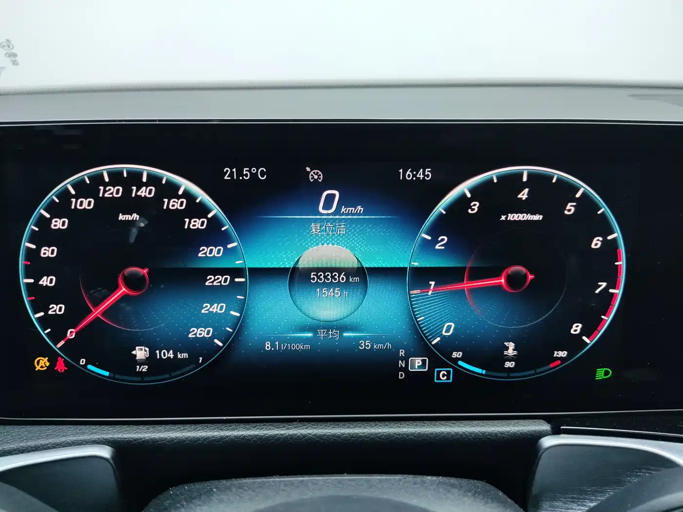 Mercedes-Benz GLB 2021 GLB 180 Dynamic фото 20