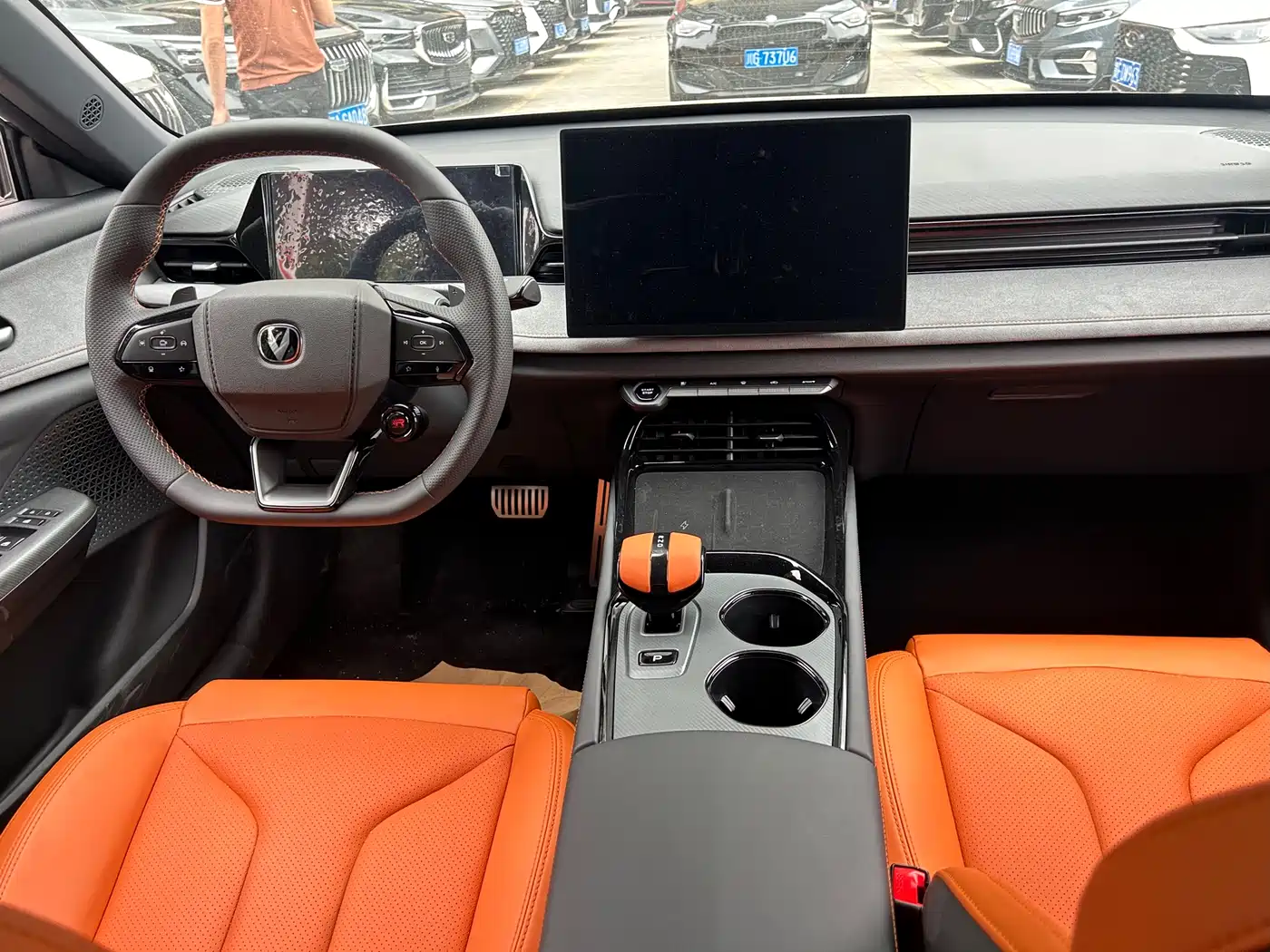 CHANGAN UNI-V