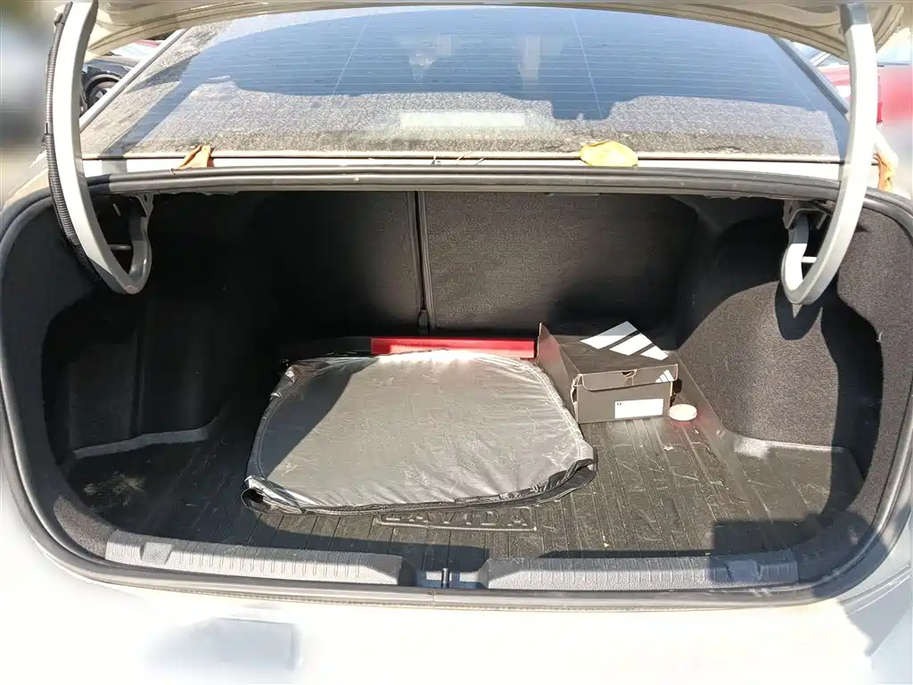 Volkswagen Lavida 2018 1.5L Auto Trend Edition China V фото 10