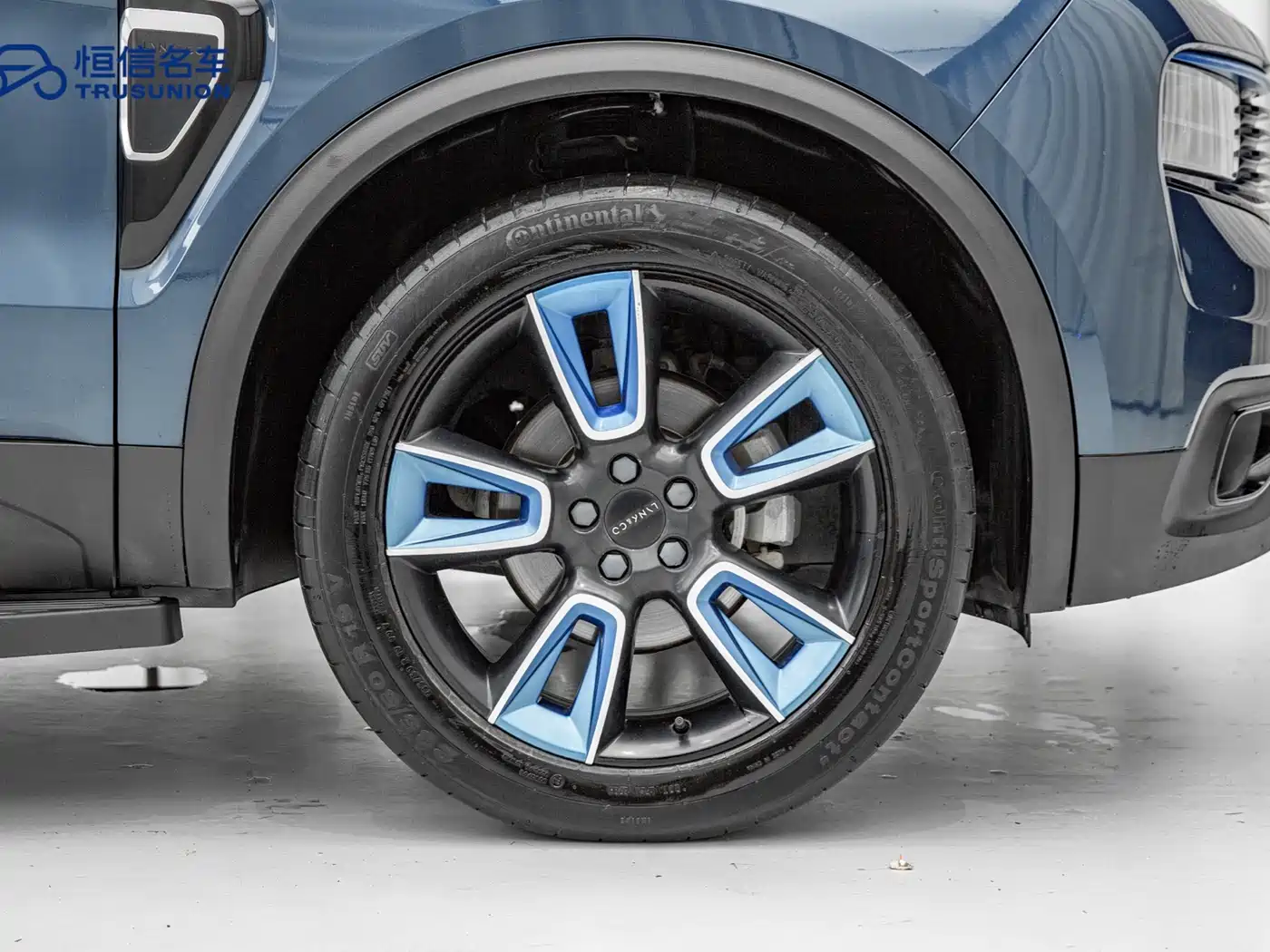Lynk & Co 01 2019 2.0T 2WD Shine Pro Version China VI фото 11