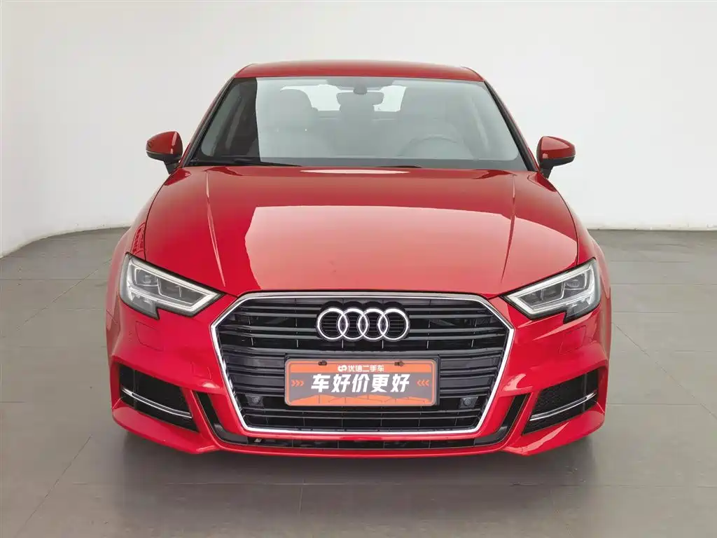 Audi A3 2017 Limousine 35 TFSI Progressive фото 3
