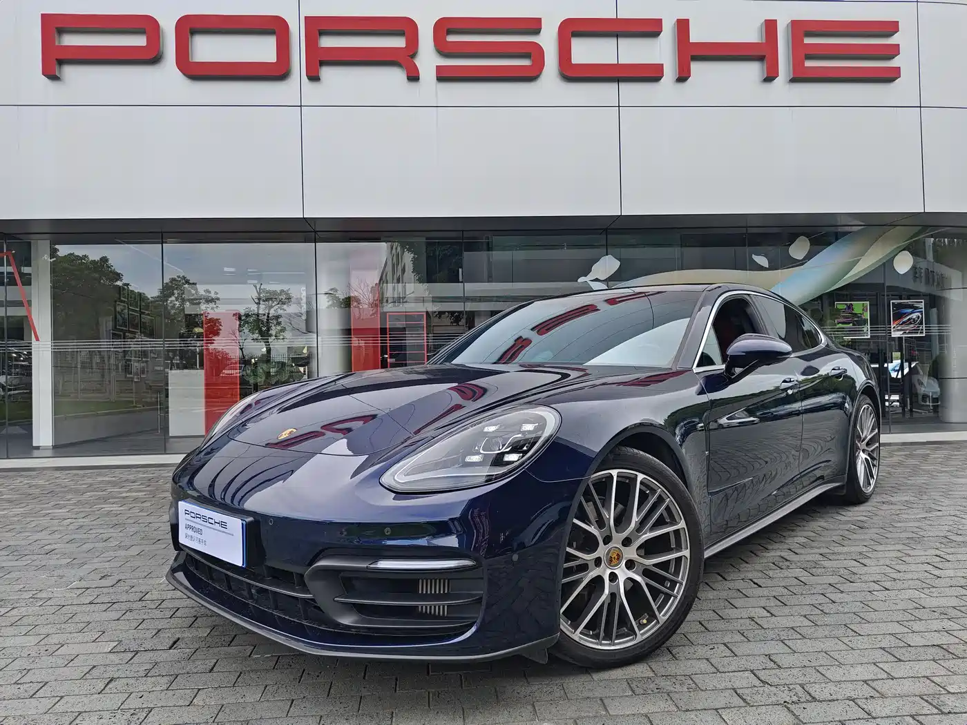 Porsche Panamera 2023 Panamera 2.9T Platinum Edition