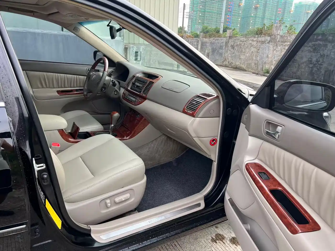 Toyota фото 7
