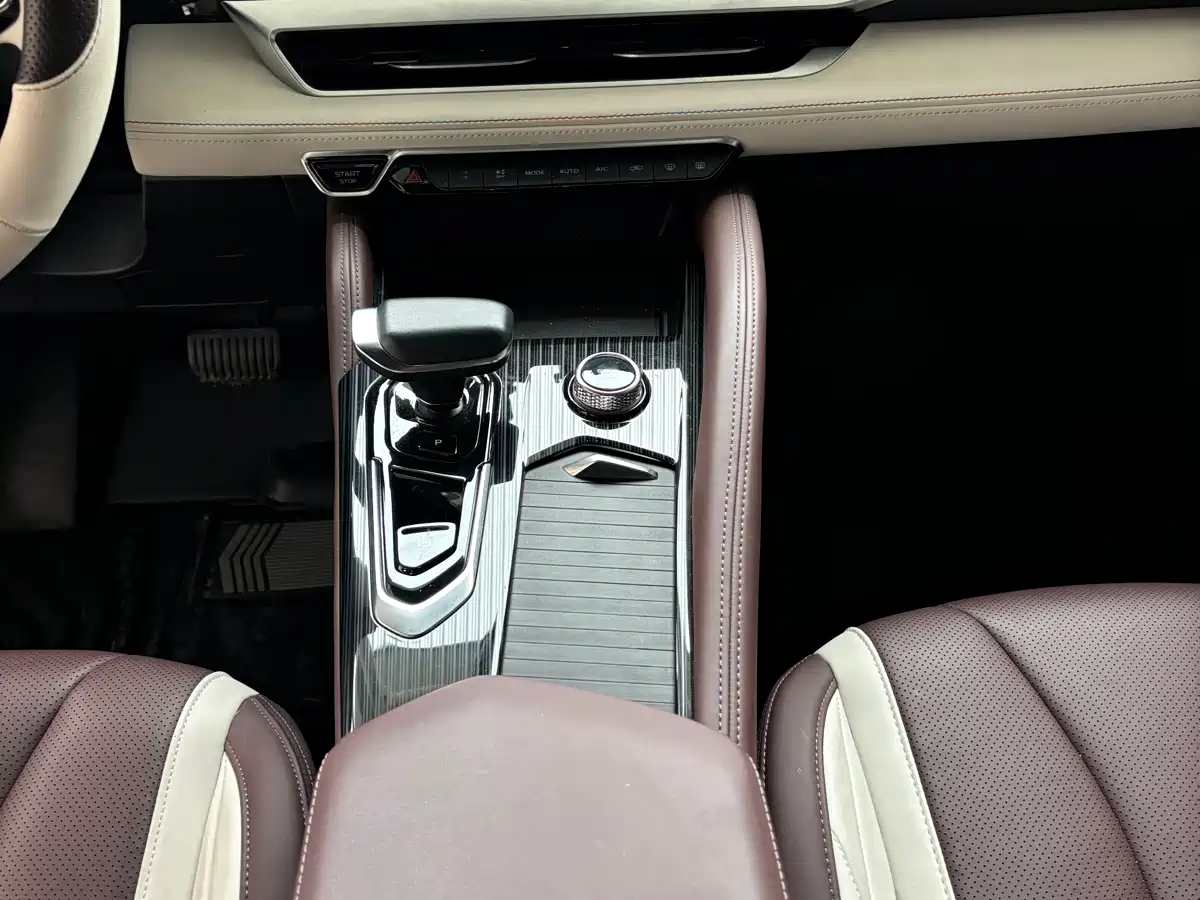 GEELY AUTOMOBILE XINGYUE L