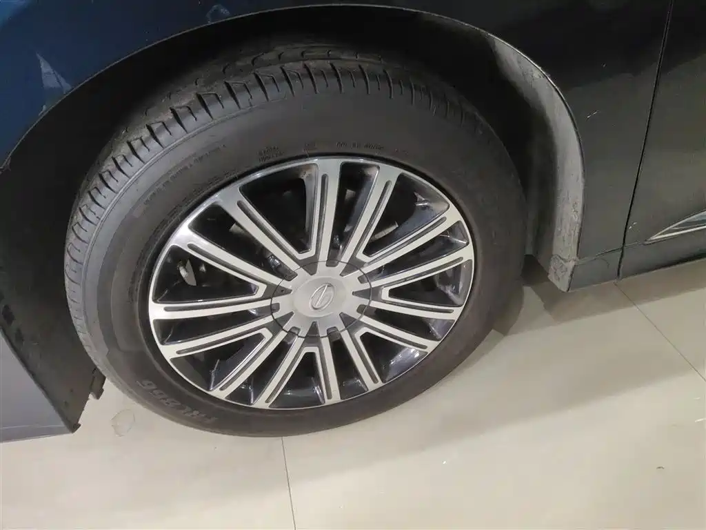 GAC Trumpchi Trumpchi M8 2021 Leading Show Series 390T Prestige Edition фото 25