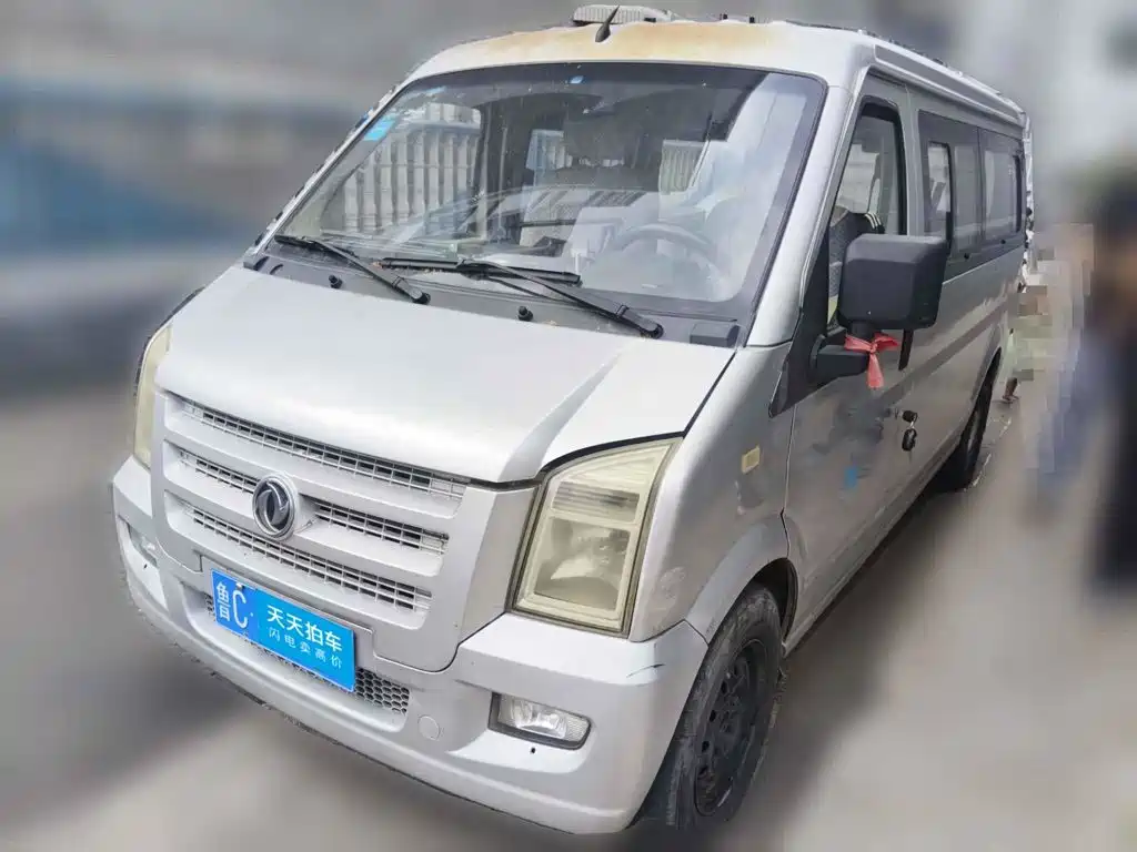 Dongfeng Xiaokang C37 2014 2012 1.4L Comfort Model DK13-06