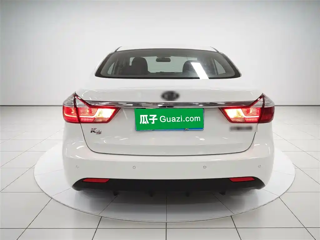 Kia K3 2017 1.6L Automatic 15th Anniversary Special GLS фото 4