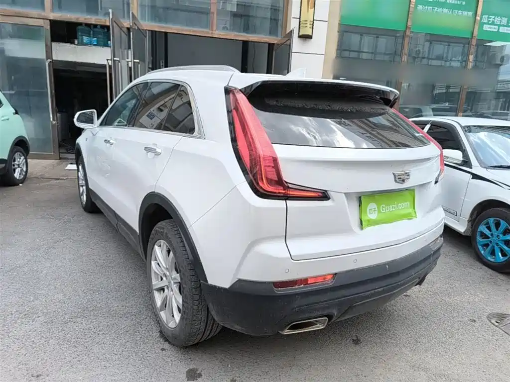 Cadillac XT4 2021 28T FWD Technology Edition фото 5