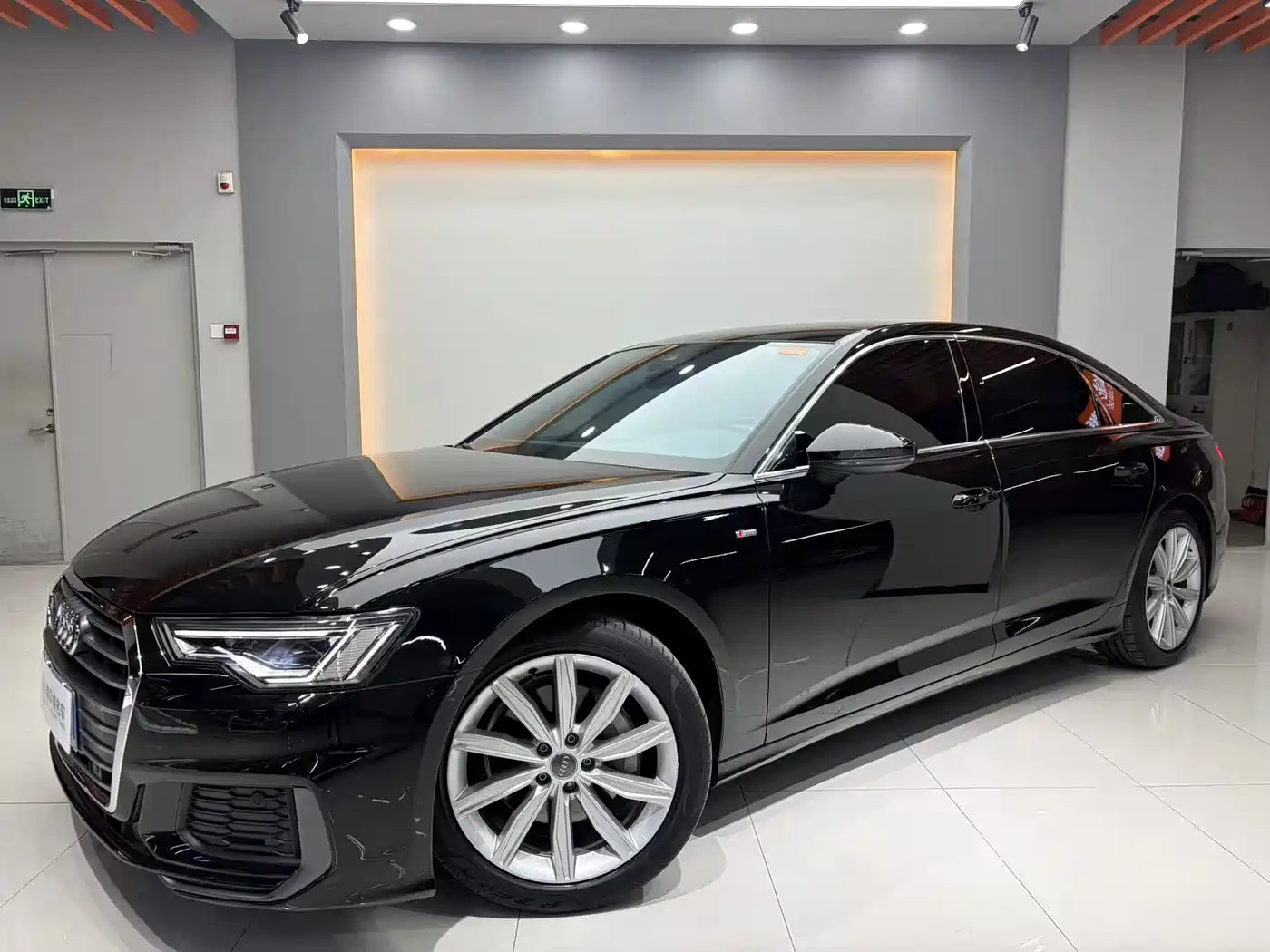 Audi A6L 2021 45 TFSI Exclusive Sport