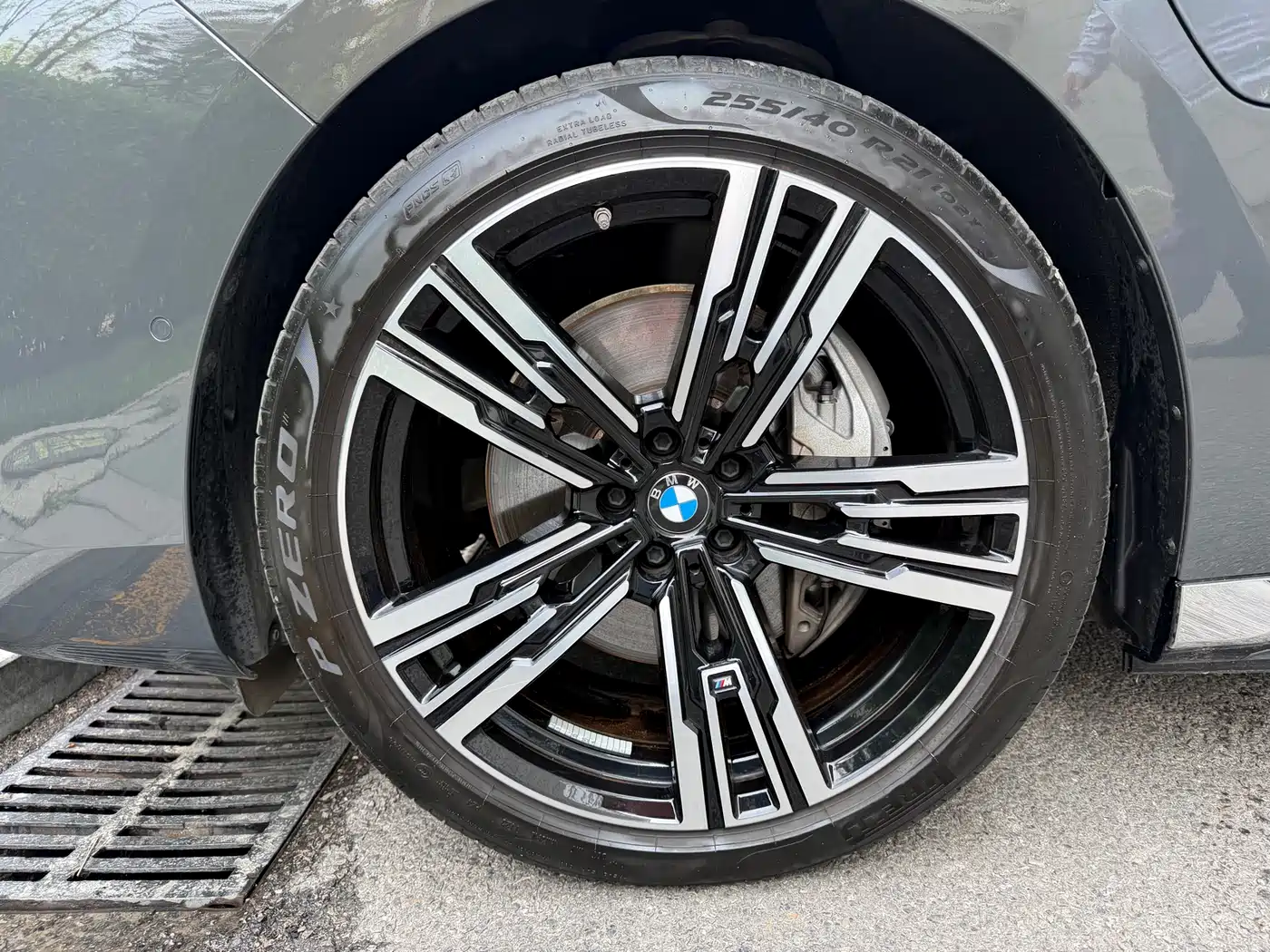 BMW i7 2023 eDrive50L Premium M Sport Package фото 21