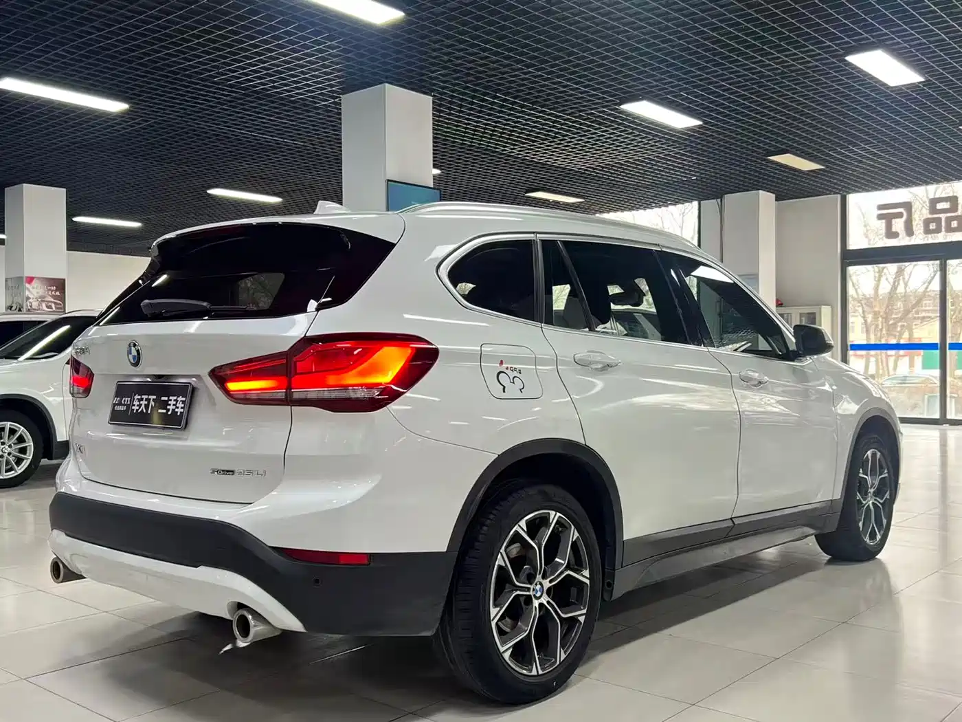 BMW X1 2020 sDrive25Li Leading Model фото 6