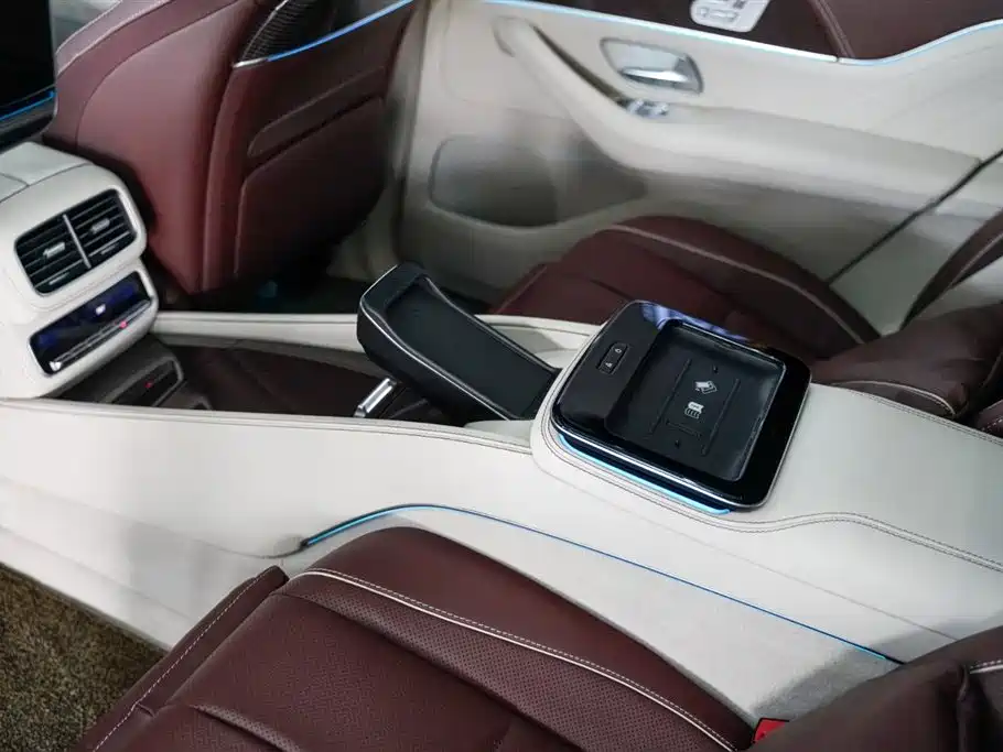 MERCEDES-BENZ MAYBACH GLS