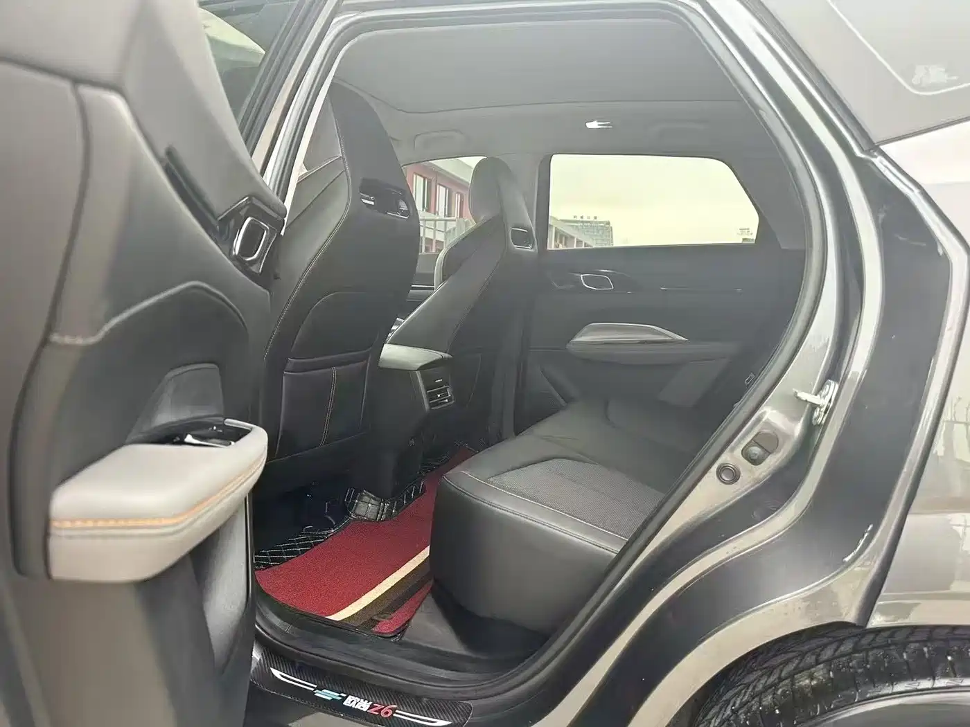 CHANGAN AUCHAN Z6