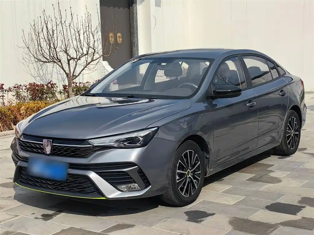 Фото 1 - Roewe i5