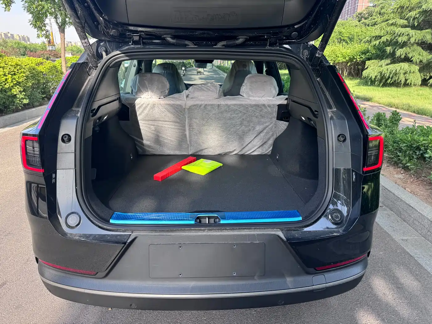 Volvo XC70 Plug-in Hybrid 2026 2026 AWD Extended Range Core