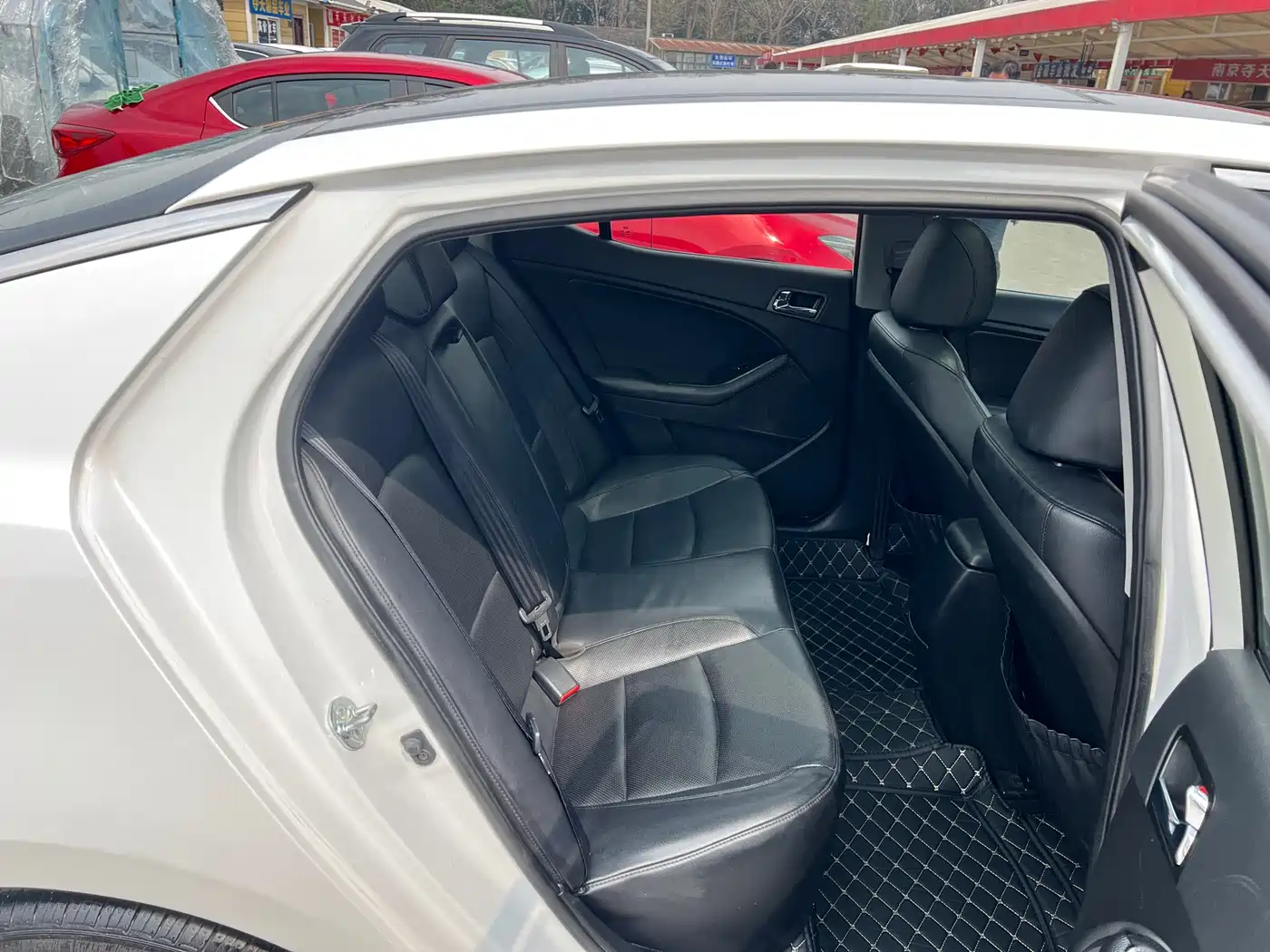 Kia K5 2014 2.0L Automatic PREMIUM фото 18