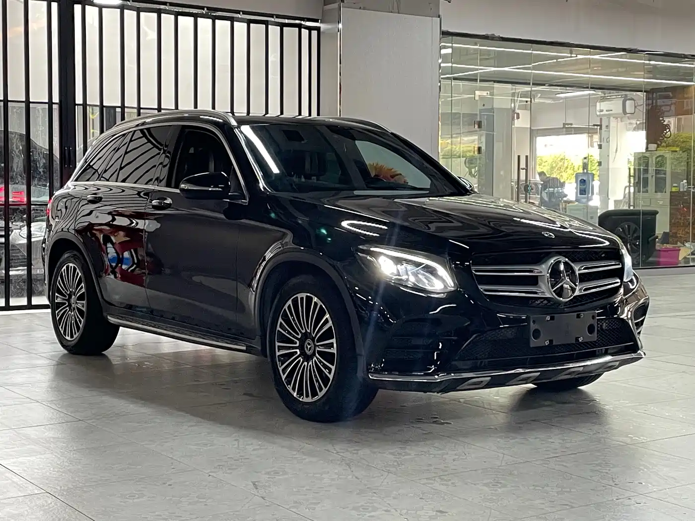 Mercedes-Benz GLC 2018 GLC 260 4MATIC Dynamic фото 3