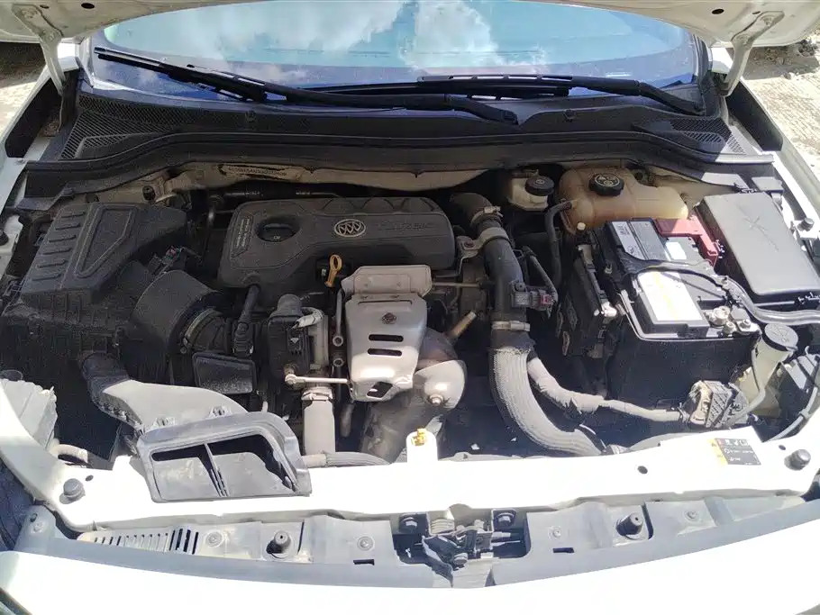 Buick Excelle 2018 15T Dual Clutch Elite (China V) фото 10