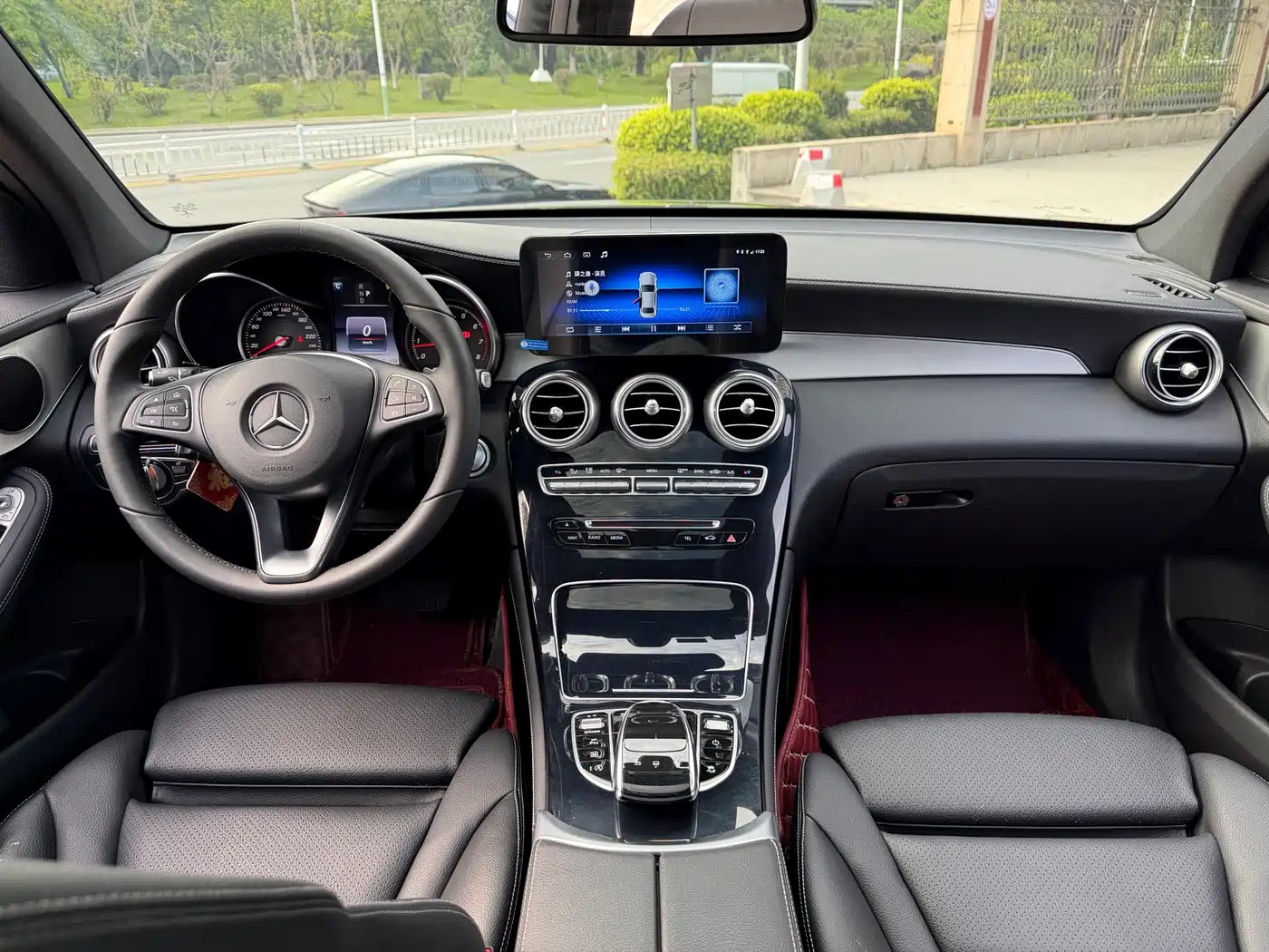 Mercedes-Benz GLC 2016 GLC 200 4MATIC фото 5