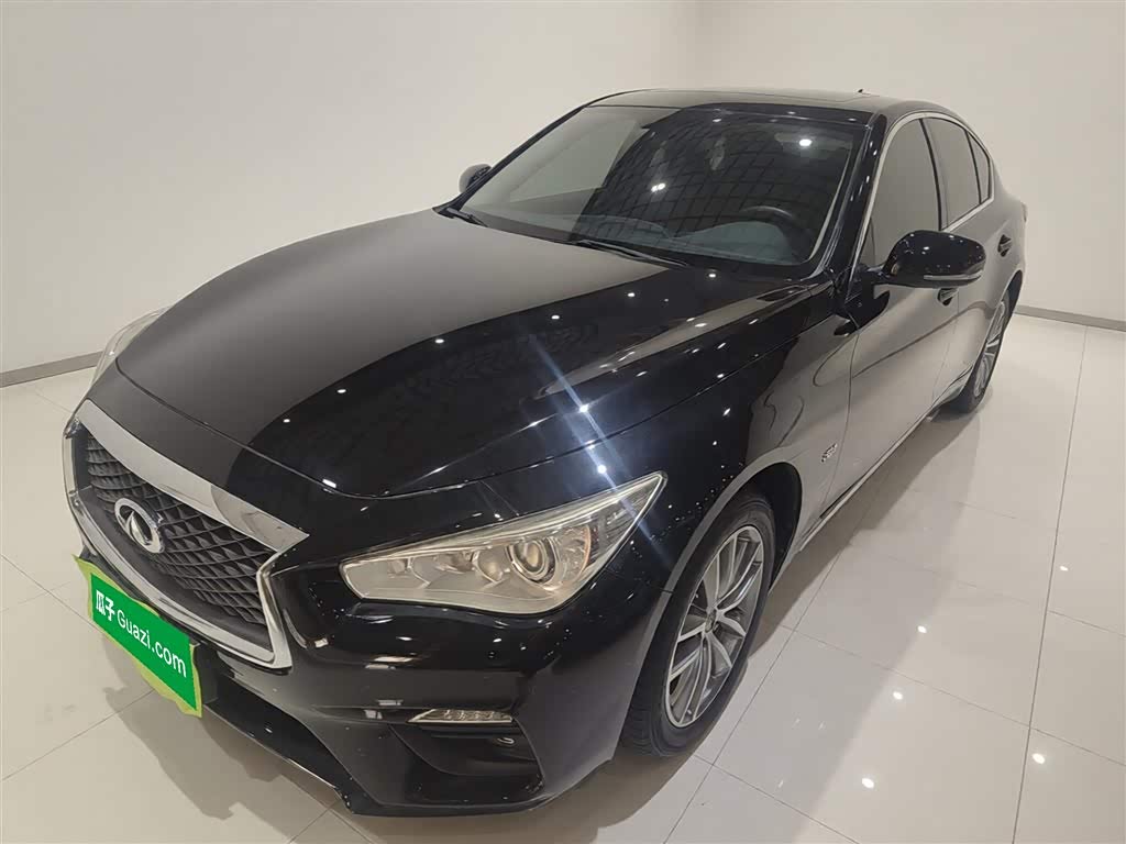 Infiniti Q50L